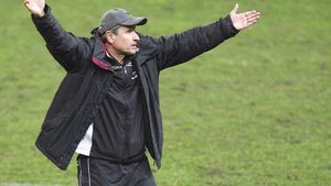 Mulțescu, demis de la Ceahlăul! **"Aduc antrenor străin"