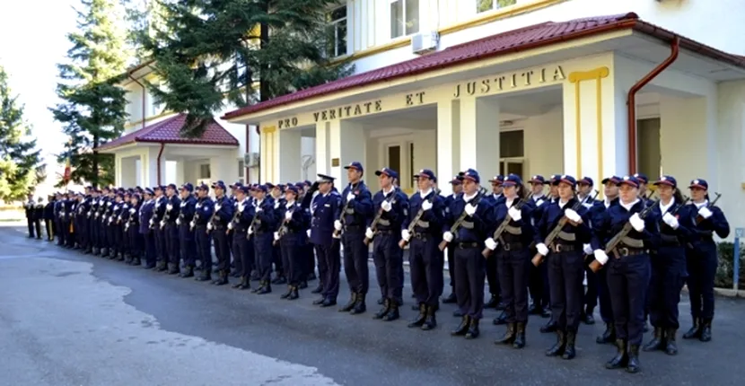 Ce se întâmplă cu admiterea în școlile de poliție din toată țara. Când se mai dau examenele de admitere