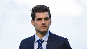 Fanii lui Rangers își pierd răbdarea cu Ianis Hagi! Cum l-au ironizat pe rețelele de socializare | FOTO