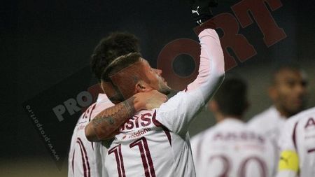 Dedicațiile lui Frunză:** "Am marcat pentru Neșu, Dinu Gheorghe și pentru soția mea, care îmi va aduce al doilea copil"