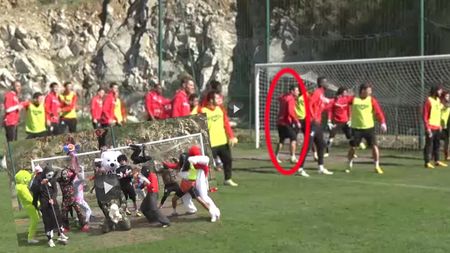 Mutu s-a costumat pentru Harlem Shake!** VIDEO - "Briliantul" și colegii săi au făcut SHOW la antrenamentul lui Ajaccio