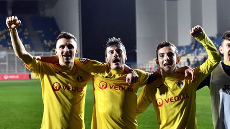 Lovitură dură pentru Petrolul Ploiești! Clubul poate să rămână fără siglă și palmares dacă ratează promovarea, în acest sezon: „Sunt clauze puse de către Consiliul Local!”