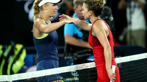 Duel de la distanță între Halep și Wozniacki. Daneza a imitat-o pe Simona la debutul de la Doha