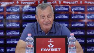 De cine îi este frică lui Mircea Rednic în meciul cu Universitatea Craiova? „Nu-mi convine, va intra să demonstreze că s-a greșit cu el!"