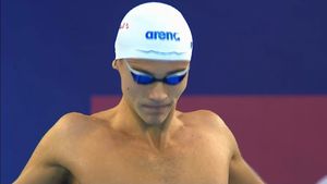 Ce obiectiv are David Popovici la Campionatele Mondiale din Australia: „Este un prilej de a învăța să concurez în bazin de 25 metri”