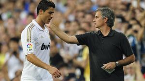 De aici a pornit TOTUL!** "Ronaldo s-a simțit umilit de Mourinho în fața vestiarului" Vorbele care au produs ruptura dintre CR7 și Real