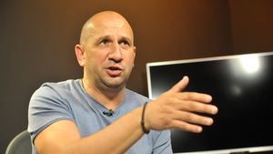 "Ieri ne-am cunoscut și astăzi am semnat". Detaliile revenirii lui Miriuță: durata contractului și obiectivul fixat