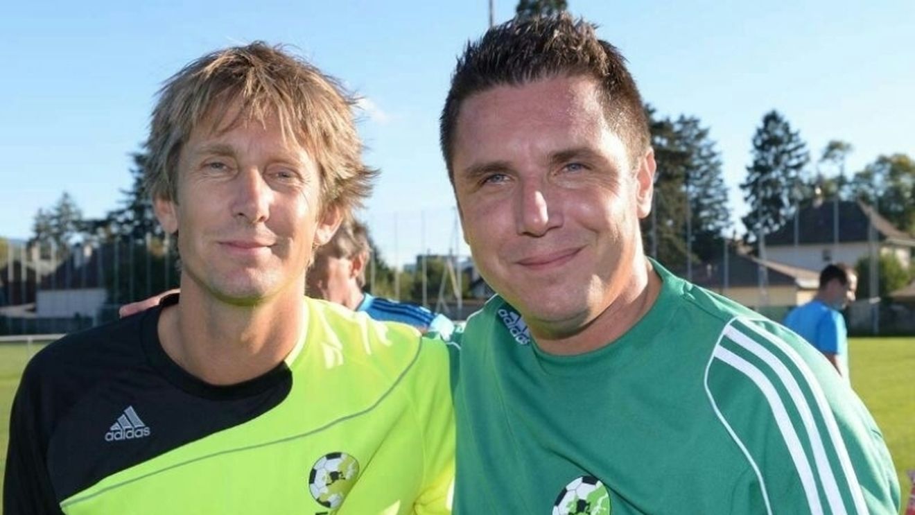 Un român "antrenat" de șeful clubului Arsenal! Narcis Răducan, invitat de Van der Sar să viziteze Academia lui Ajax