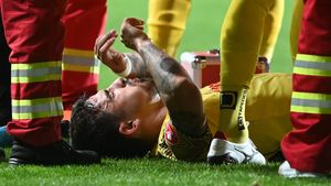 Gigi Becali, gest unic de fairplay în fotbalul românesc! Recunoaște o greșeală de arbitraj în favoarea FCSB și îl pulverizează pe Dawa pentru intrarea criminală asupra lui Hanca: „Ce faci, mă? Îi rupi capul omului? Nu are scuză!”