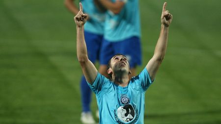 Copos: "Sper să rezolv transferul lui Beljic, **dar principala mea țintă este Varga!"