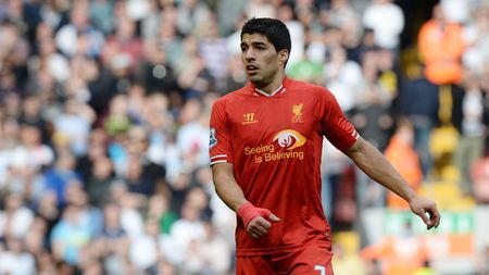 Valencia îl vrea pe Suarez