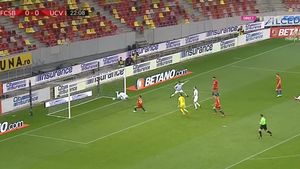 Mirko Pigliacelli, gafă uriașă la golul înscris de Răzvan Oaidă! Roș-albaștrii s-au jucat cu apărarea Craiovei | VIDEO