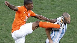 FOTO | Nu tort, nu artificii, nu cadouri. Așa a celebrat împlinirea vârstei de 27 de ani unul dintre adversarii de mâine ai lui Contra. România - Olanda, marți, 21:00, ProTV 