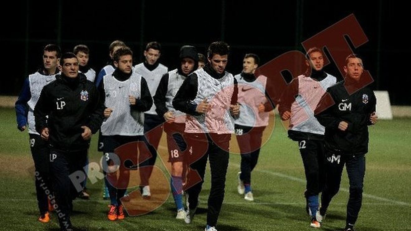 Stan vrea 'FIARE' la echipă: "Jucătorii nu înțeleg că la Steaua se fac sacrificii!"** Becali, contrazis de Ilie: ce zice de "fițele" străinilor