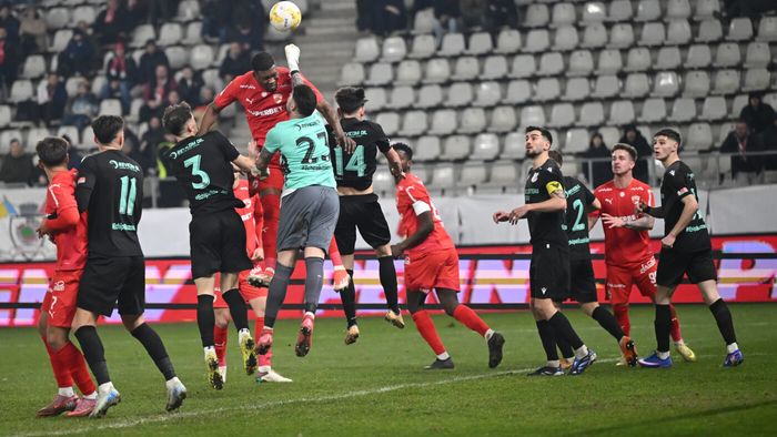 El ar putea fi noul coleg al lui Cătălin Cîrjan la Dinamo: „Putem să ne mândrim cu ei!”