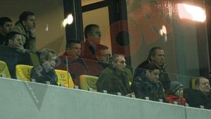 FOTO Cosmin Olăroiu a venit să-i vadă pe steliști, după super meciul cu Maccabi!** A fost însă dezamăgit de prima repriză