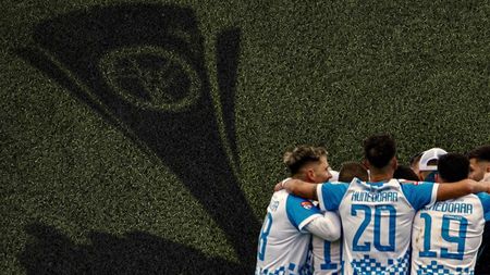 Corv1nul este matematic campioana Ligii 2 în sezonul 2025-2026, cu o etapă înainte de finalul play-off-ului. Mesajul clubului hunedorean