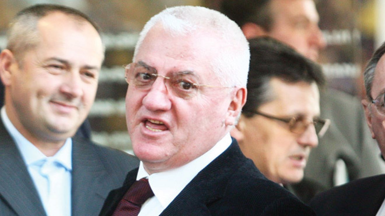 Țigări, construcții și... popice!** Cum a strâns președintele Comisiei de Disciplină 15 milioane de EURO