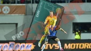 Lucescu: "Olanda nu e de speriat. Salut victoria cu Estonia, **dar nu e posibil să începem o campanie cu gândul că urmează o alta"