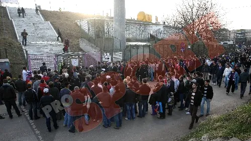 FOTO** Nebunie la porțile lui 