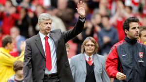 Fabregas se cere la BarÃ§a: "Acolo aș avea garanția cuceririi de trofee!"** Totuși, nu ar spune 'nu' Realului