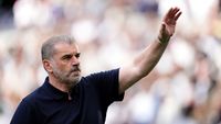 Ce viață duce Ange Postecoglou, fostul manager al lui Drăguşin la Tottenham, după ce a primit peste 10 milioane de euro la despărțirea de englezi