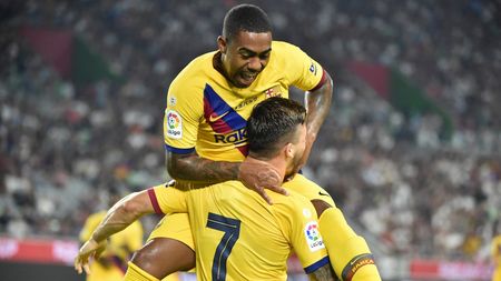 Colegul lui Olimpiu Moruțan a ajuns de urgență la spital după ce un câine l-a mușcat de zona genitală