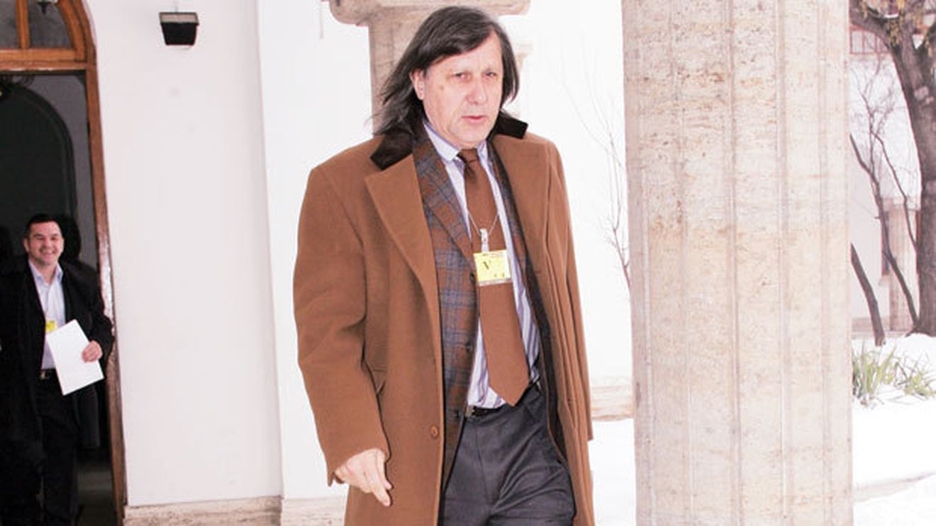 Ilie Năstase, amendat pentru declarații discriminatorii la adresa rromilor:** "Plătesc dacă și Tokes face pușcărie"