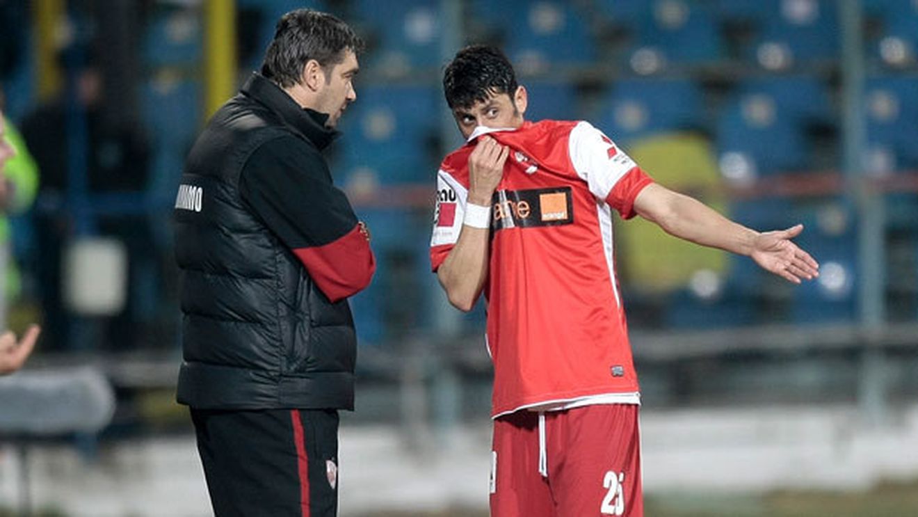 Dănciulescu îl susține până la capăt pe "Ciobi":** "Nu mă supăr că sunt rezervă, eu vreau să fiu un exemplu"