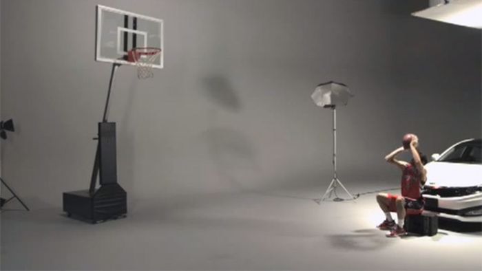 VIDEO** Trickshots cu un vicecampion olimpic! Spectacol cu trei aruncări, toate "ratate"