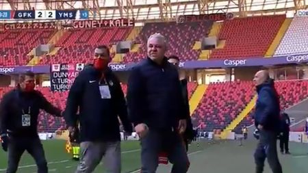 Marius Șumudică, ieșire nervoasă după remiza cu Yeni Malatyaspor! Antrenorul român a răbufnit la adresa arbitrului și a fost eliminat | VIDEO