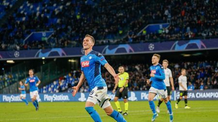 Arkadiusz Milik, primul jucător de la Napoli care reușește un hat-trick în Champions League