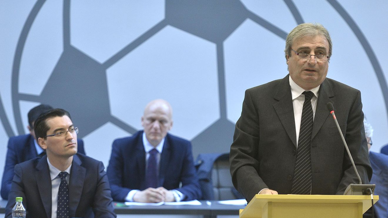 Echipa națională a plecat spre Austria. Oficialii FRF au prefațat cele două meciuri: "Chile vrea să-și ia revanșa după înfrângerea de la Cluj"