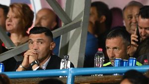 Transferul cu care Gigi Becali dă lovitura la FCSB. Keșeru a recunoscut: „Ar fi interesant”