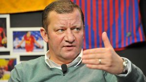 Cutremurător! Dorinel Munteanu a vorbit despre problemele sale cu alcoolul: "La vânătoare era repriza a treia. La petrecerea de după am început să beau tot mai mult"