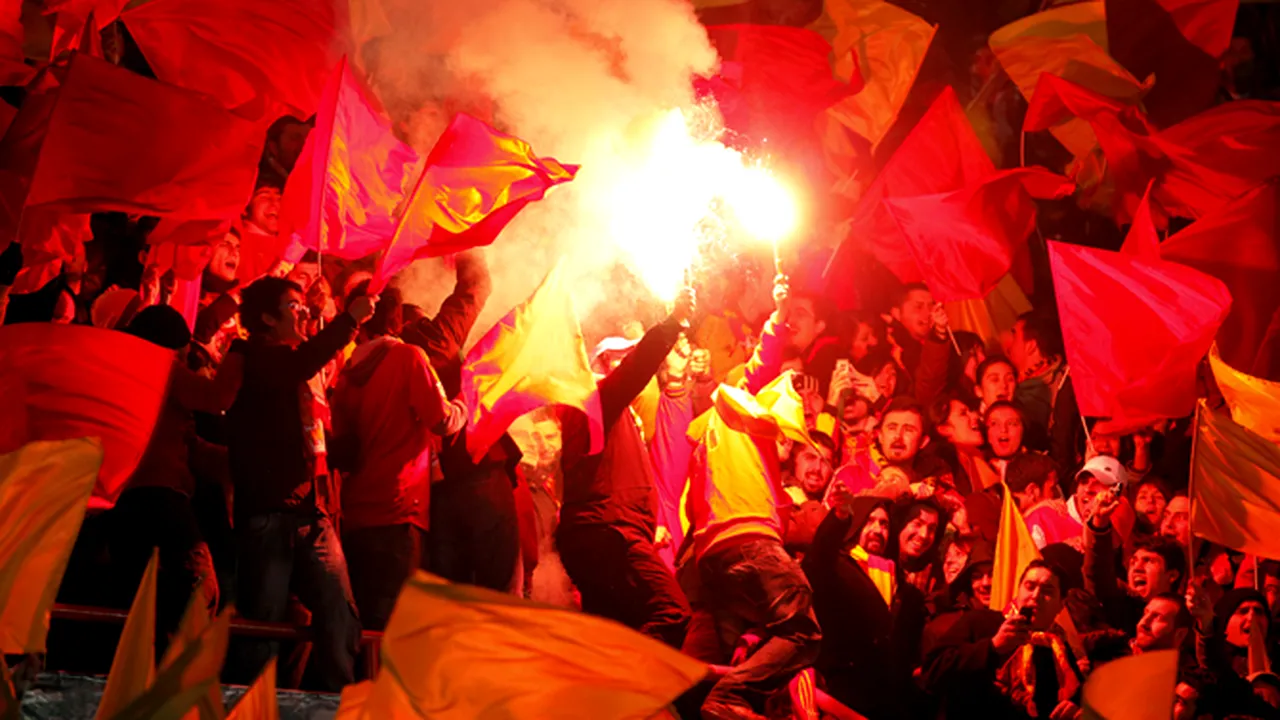 Galatasaray a devenit cea mai iubită echipă din Turcia!** Fener cade pe locul doi!