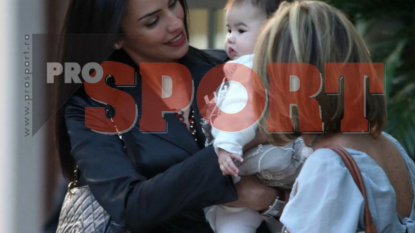 FOTO EXCLUSIV / Mutu și-a botezat fetița