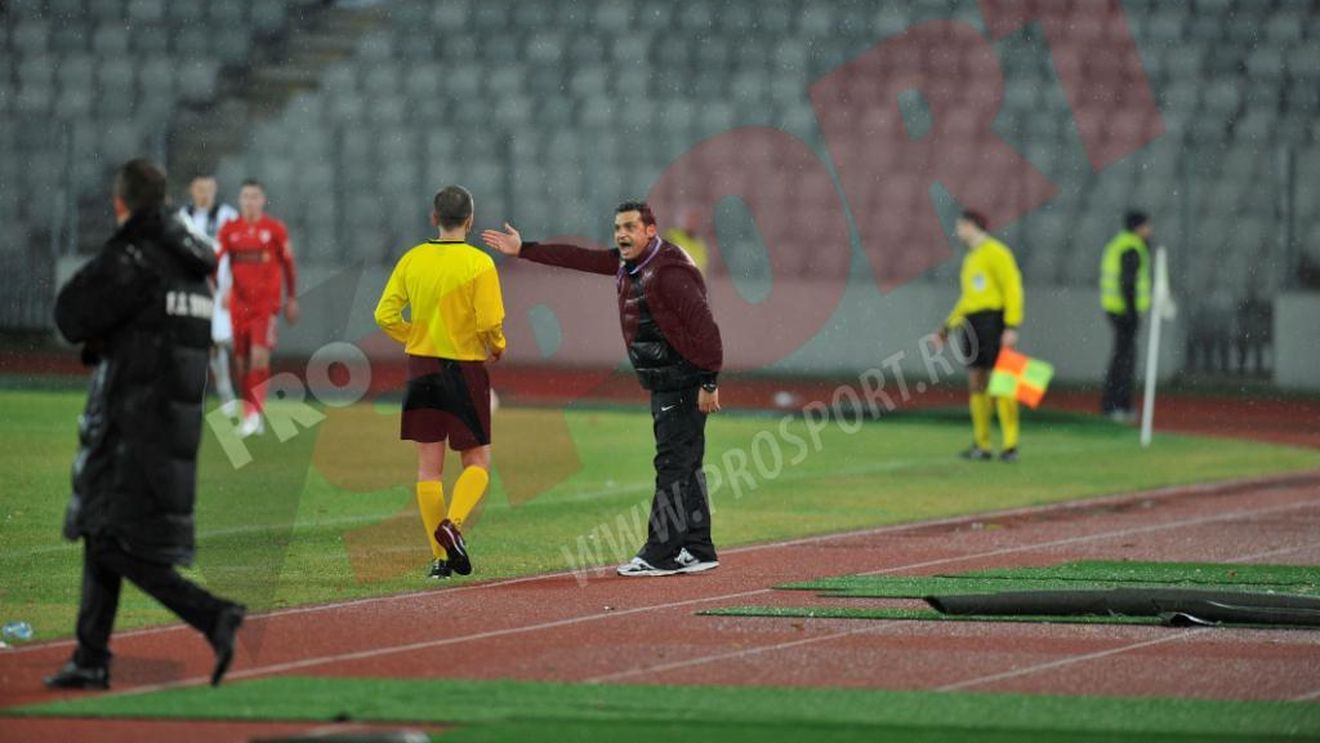 Gol controversat al "câinilor" pe Cluj Arena. Ion Crăciunescu: "A fost fault în atac"