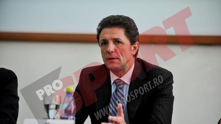 Șeful Direcției de Sport și Tineret Iași: "Gică Popescu girează cuplul toxic Sandu - Kassai"