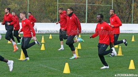 FOTO "Câinii" au efectuat primul antrenament în Spania! Valentin Lazăr s-a pregătit normal