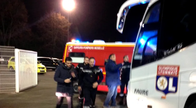 VIDEO | Incidente incredibile petrecute în Franța: meciul dintre Metz și Lyon, suspendat! 