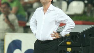 "Nu știu care e situația lui Sabău! Nu m-am decis dacă mai continuu"