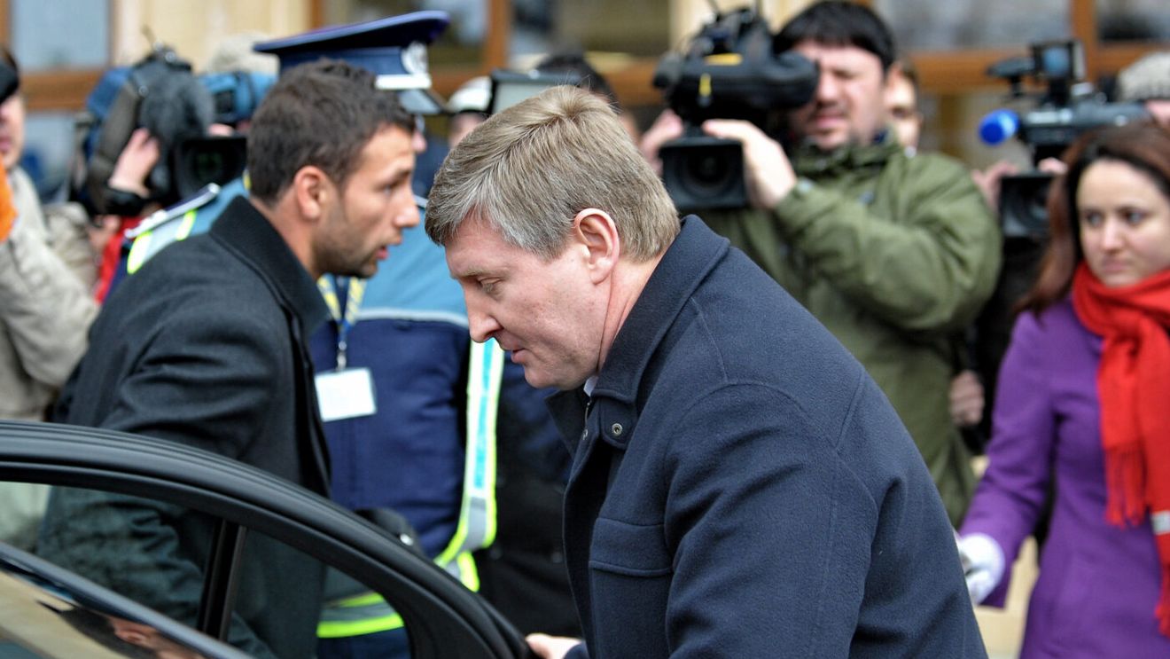 Rinat Ahmetov se ia cu mâinile de cap! Statul vrea să închirieze Liberty Galați, în loc să-l vândă, dar mastodontul are nevoie de 200.000.000 de euro urgent