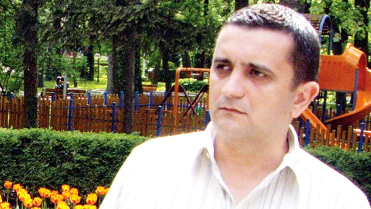 Arbitrați de un șofer de TIR!** El este omul care a arbitrat meciurile suspecte ale Sibiului din Antalya