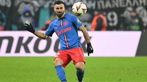 Vali Crețu, discurs motivațional, după FCSB - PAOK 2-0: „Asta înseamnă să-ți faci treaba”