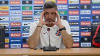 Întrebarea ProSport l-a făcut pe Marius Baciu să explodeze după FCSB – UTA: „Nu o închiriez nimănui!”