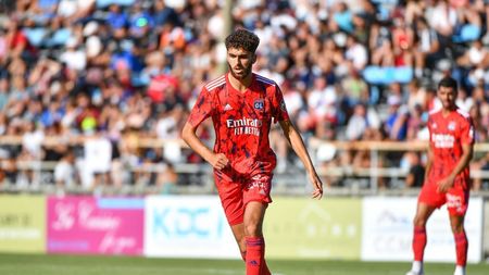 Ce transfer în Superliga! Fotbalistul care a fost anul trecut în lotul lui Olympique Lyon a semnat cu echipa din Craiova