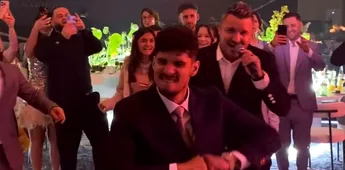 Imagini demențiale cu Florinel Coman! A dansat ca un arab pe manelele cântate de Constantin Budescu la nunta lui Darius Olaru