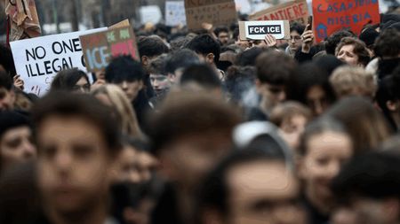 Proteste împotriva agenților ICE înaintea ceremoniei de deschidere a Jocurilor Olimpice de la Milano