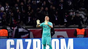 Parizienii, în „corzi”! Keylor Navas cere o sumă record pentru a pleca de la PSG
